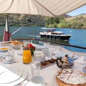 Cruzeiro no Douro com pequeno-almoço a bordo